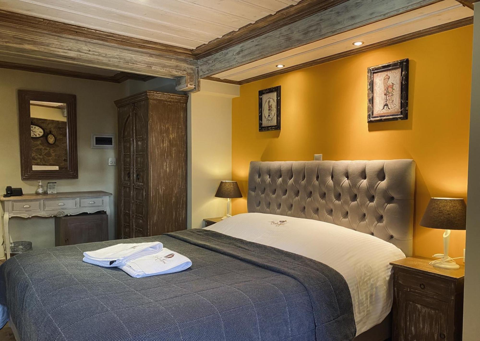 Alexandros Guesthouse Arachova Exterior photo